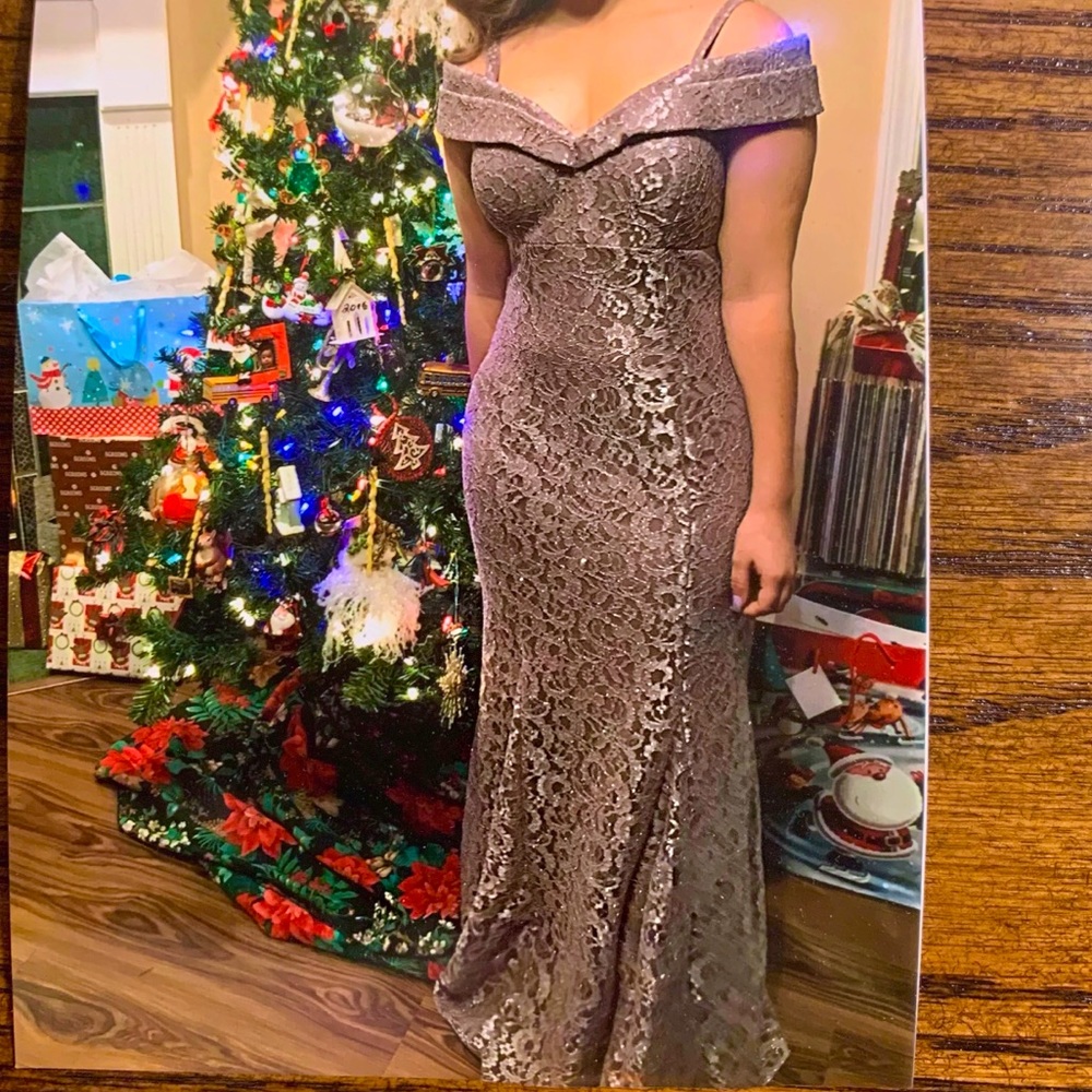 R&M Richards Prom Dress Size P10